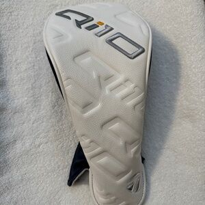 TAYLOR MADE DRIVER COVER